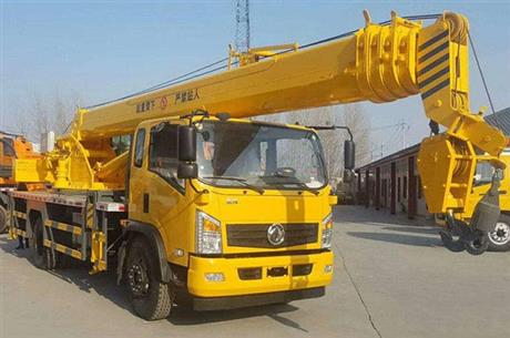 出租8-500吨吊车