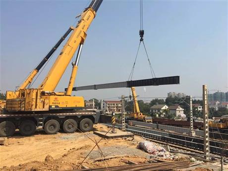 洛阳吊车租赁服务