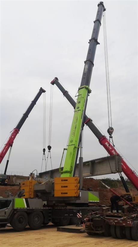 桥梁吊装现场案例